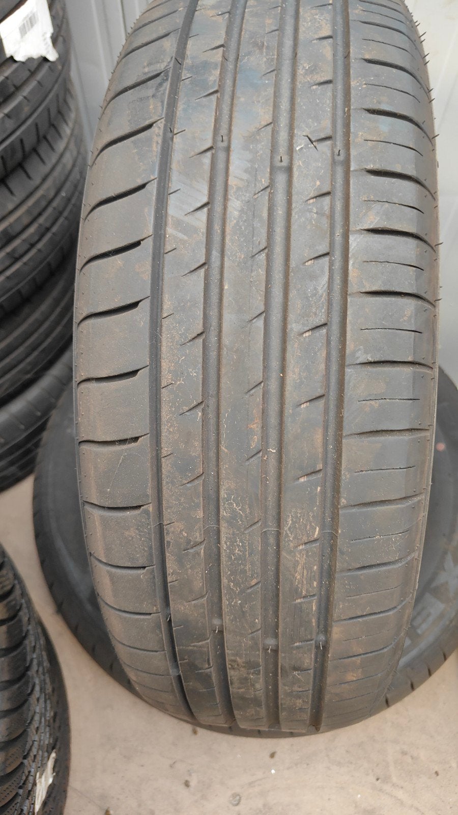 215/65r17 nexen 40€ per stuk met montage en balanceren, Ophalen