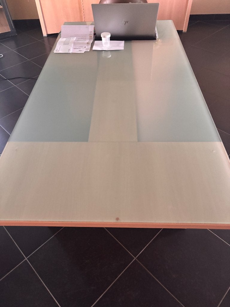 Table basse moderne avec plateau en verre dépoli, Maison & Meubles, Tables | Tables de salon, 150 à 200 cm, Klassiek, Comme neuf