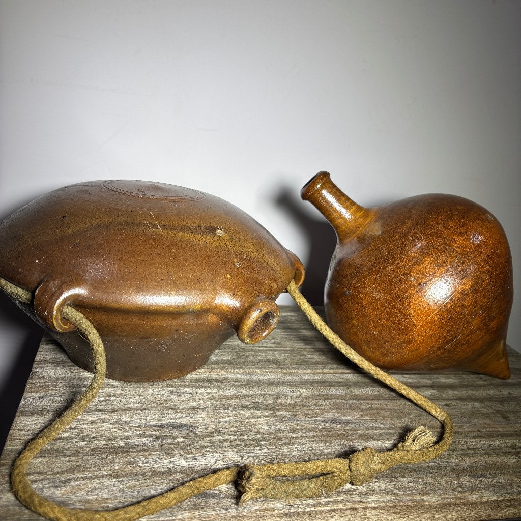 Antieke aardewerk veldfles en fles als set te koop, Antiek en Kunst, Ophalen of Verzenden