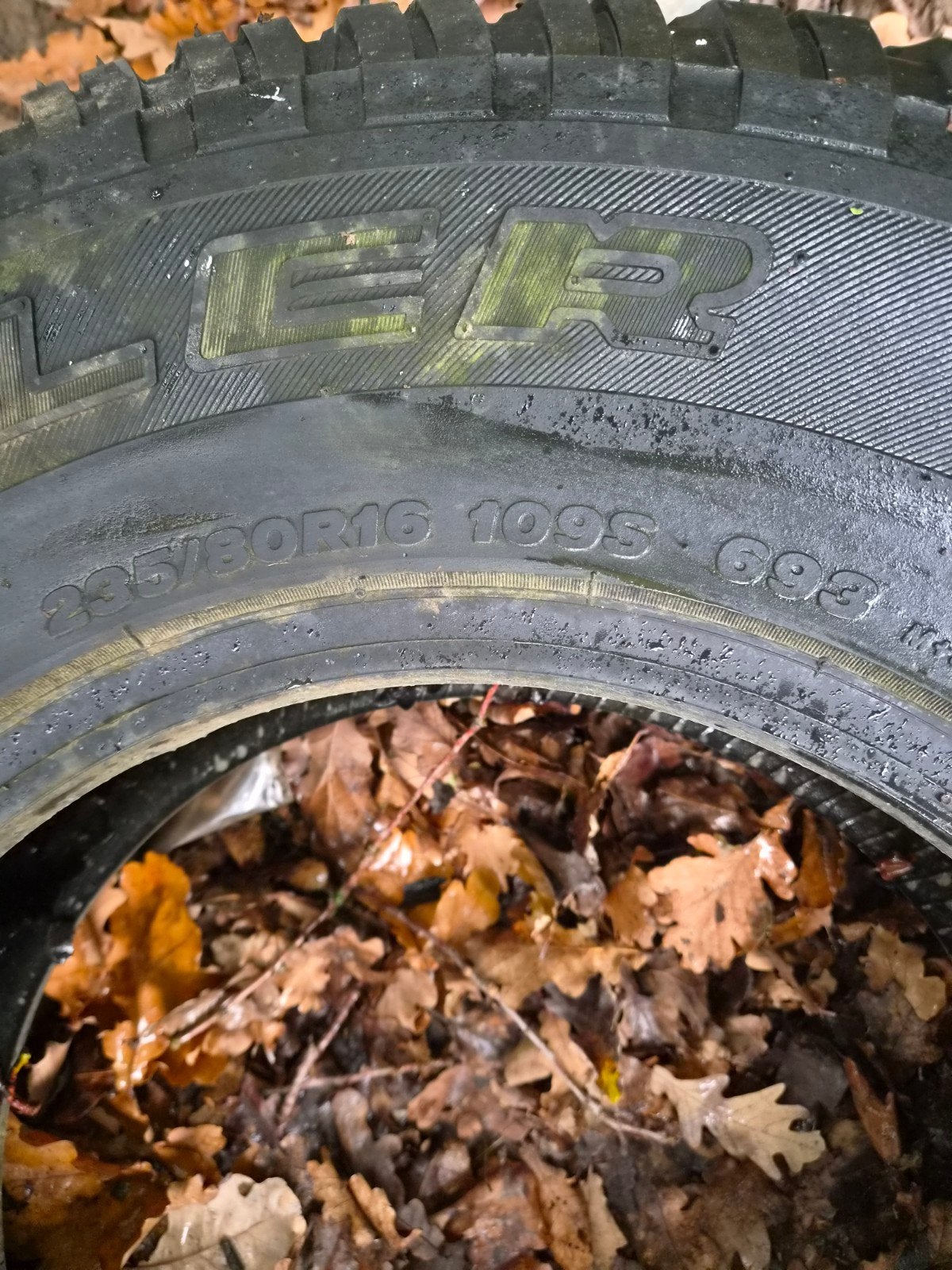 Bridgestone dueler, Ophalen, Band(en)