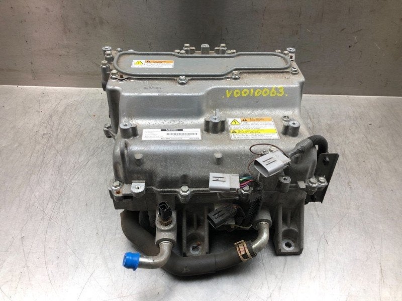 INVERTER ABS Mitsubishi Outlander (GF / GG) (|1312024B|), Gebruikt, Mitsubishi