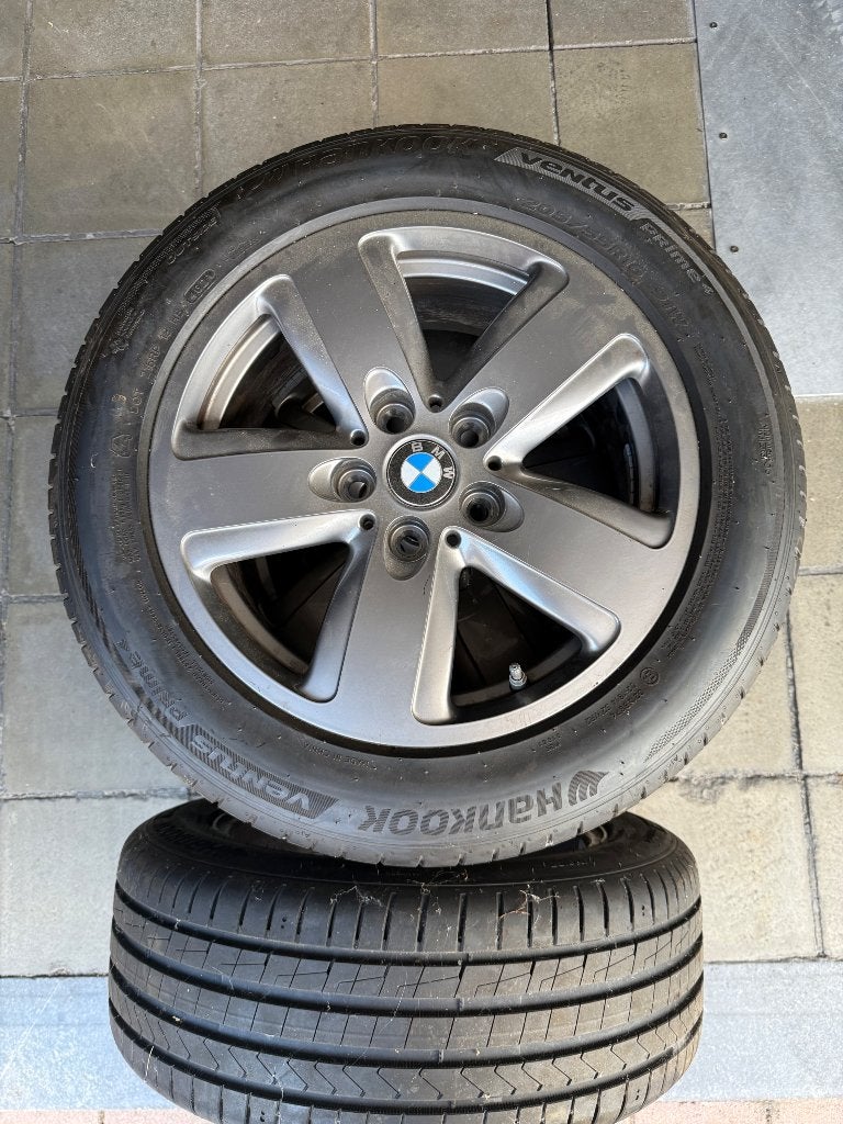 velg met banden BMW 1 serie 2022, Ophalen, 16 inch, Nieuw, 205 mm