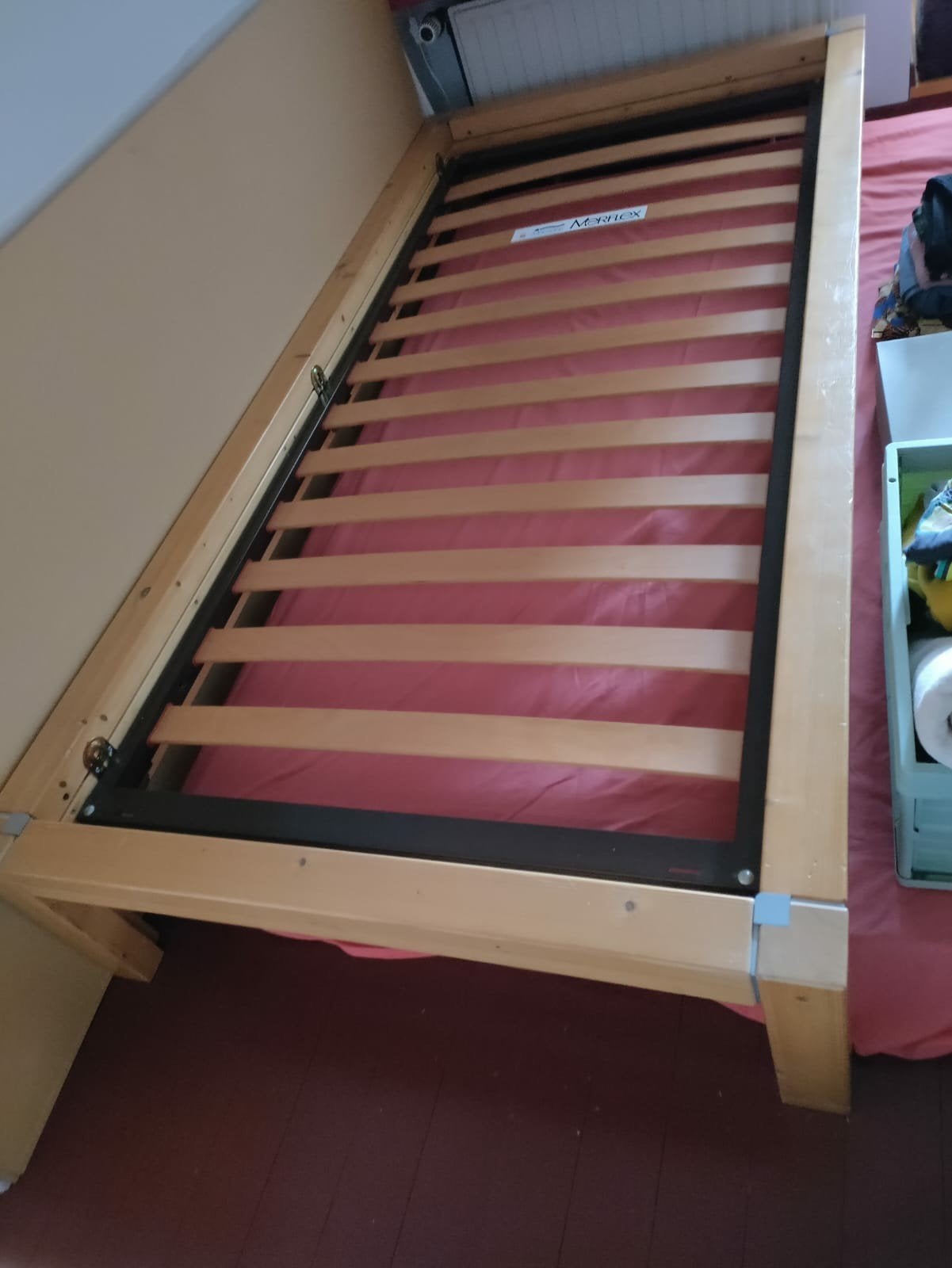 Eénpersoonsbed met lattenbodem, Ophalen, Gebruikt, Eenpersoons, Bruin