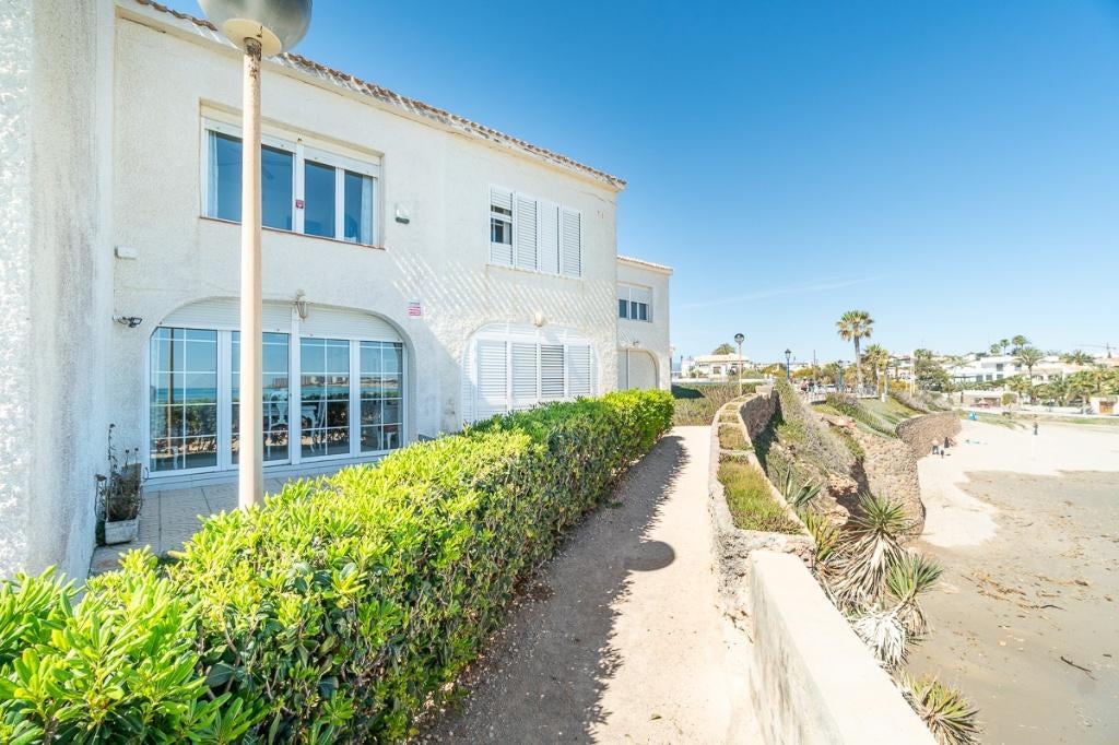 Huis op de eerste lijn van zee Playa Flamenca Orihuela Costa, Immo, Orihuela Costa, Spanje, Woonhuis, 2 kamers