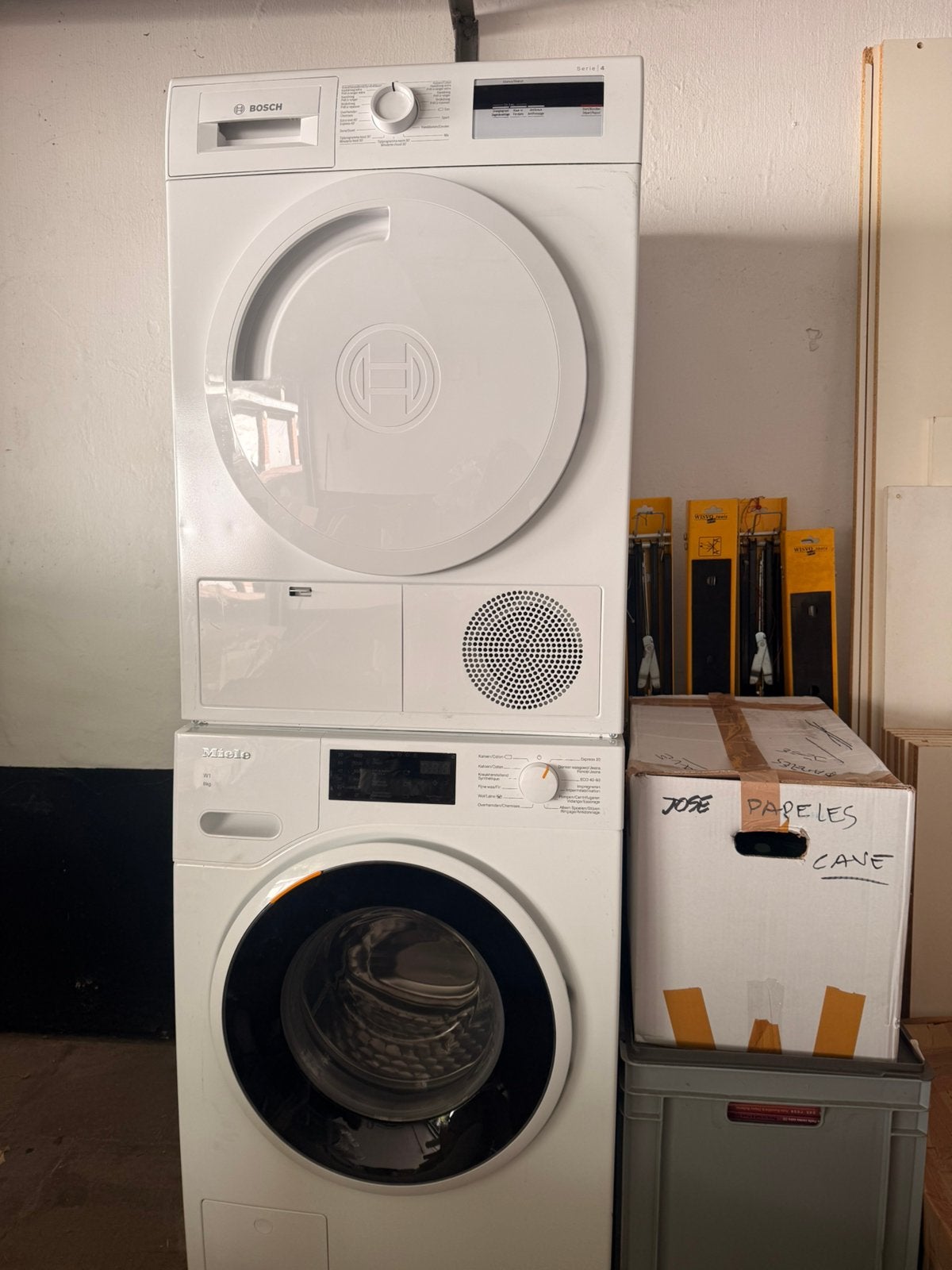 Duo Lavage Miele W1 8kg + Sèche-linge Bosch Série 4, Electroménager, Enlèvement, Comme neuf, Chargeur frontal