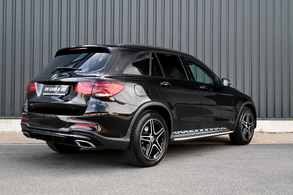 GLC 200i AMG 4Matic, LED, Camera, Pano, Carplay, Sfeer, Side, Autos, Mercedes-Benz, Cuir et Alcantara, Euro 6, Entreprise, 2000 kg