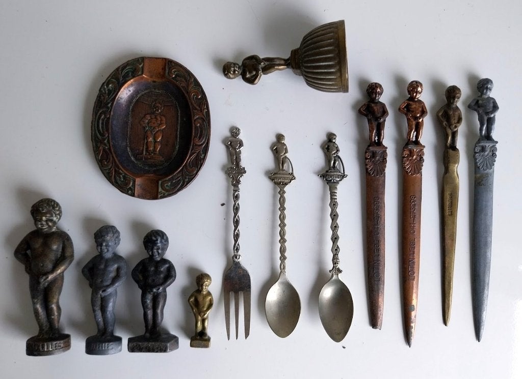 objets MANNEKEN-PIS, Enlèvement ou Envoi