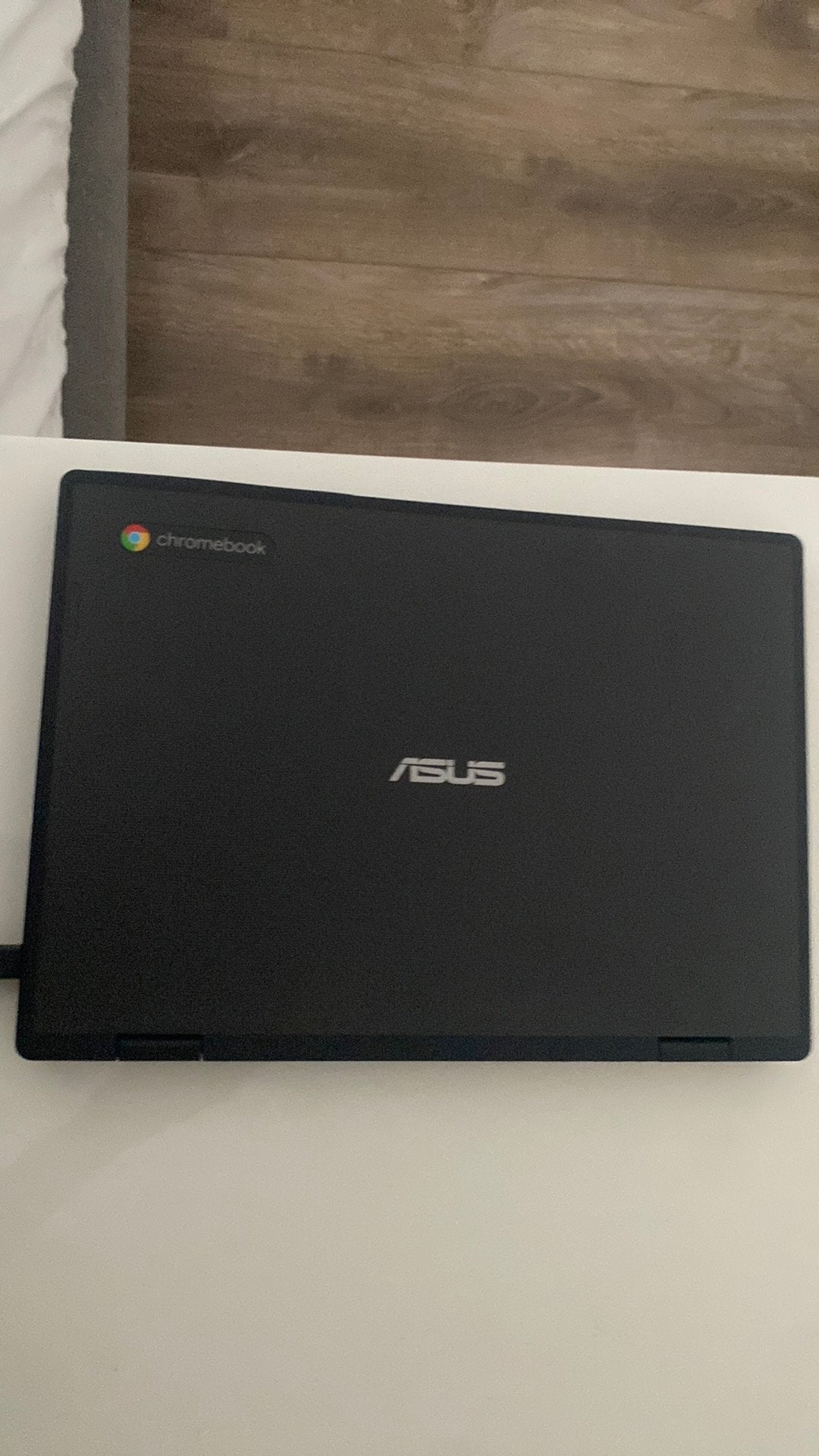 Chromebook nieuwste model asus, Computers en Software, Ophalen, Zo goed als nieuw