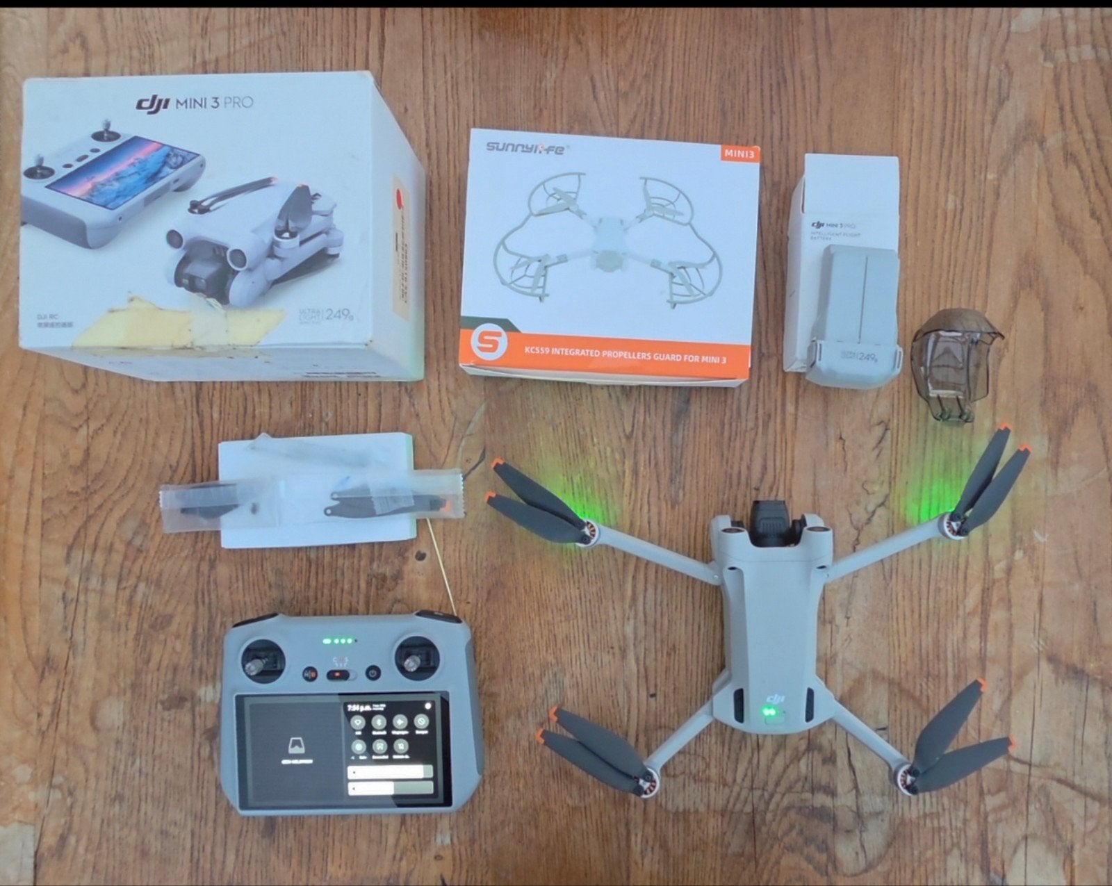 DJI mini 3 pro met DJI RC controller, Drone avec caméra, Enlèvement ou Envoi, Moins de 250 g, Qualité supérieure