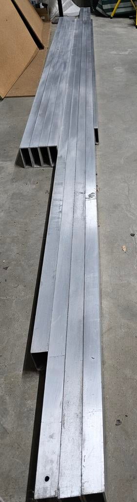 Diverse Aluminium kokers, Ophalen