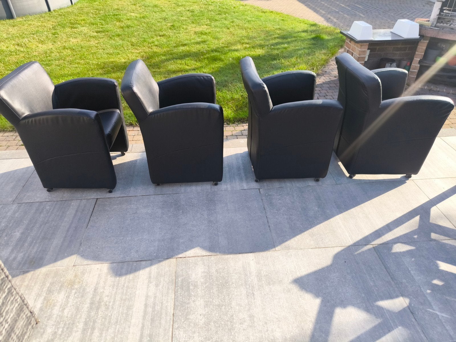 4 zwarte stoelen in goede staat. Op te halen in lier, Enlèvement