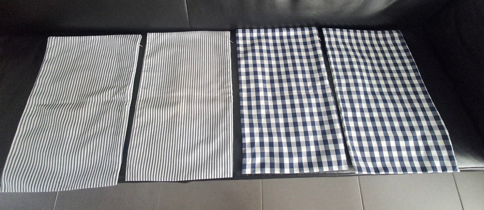4x donkerblauw-wit kussen hoes 50x30cm nautisch, Huis en Inrichting, Ophalen, Zo goed als nieuw, Rechthoekig, Kussenhoes