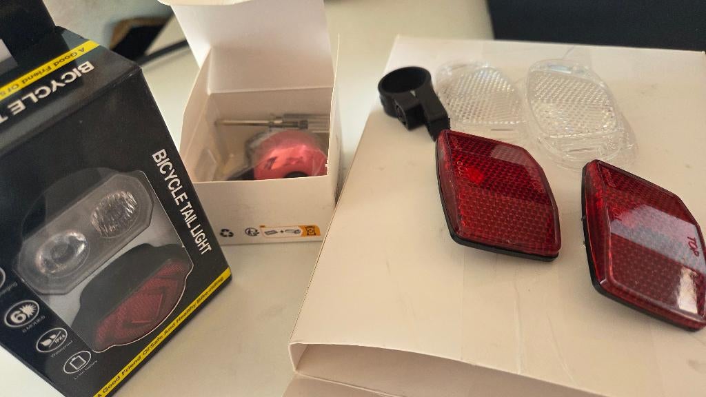 NIEUW fietsveiligheidsset, Fietsen en Brommers, Fietsonderdelen, Ophalen, Overige materialen, Overige typen, Nieuw