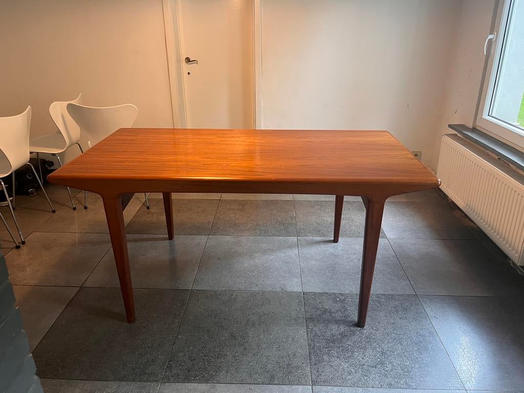 Prachtige uitklapbare vintage midcentury eettafel., Ophalen
