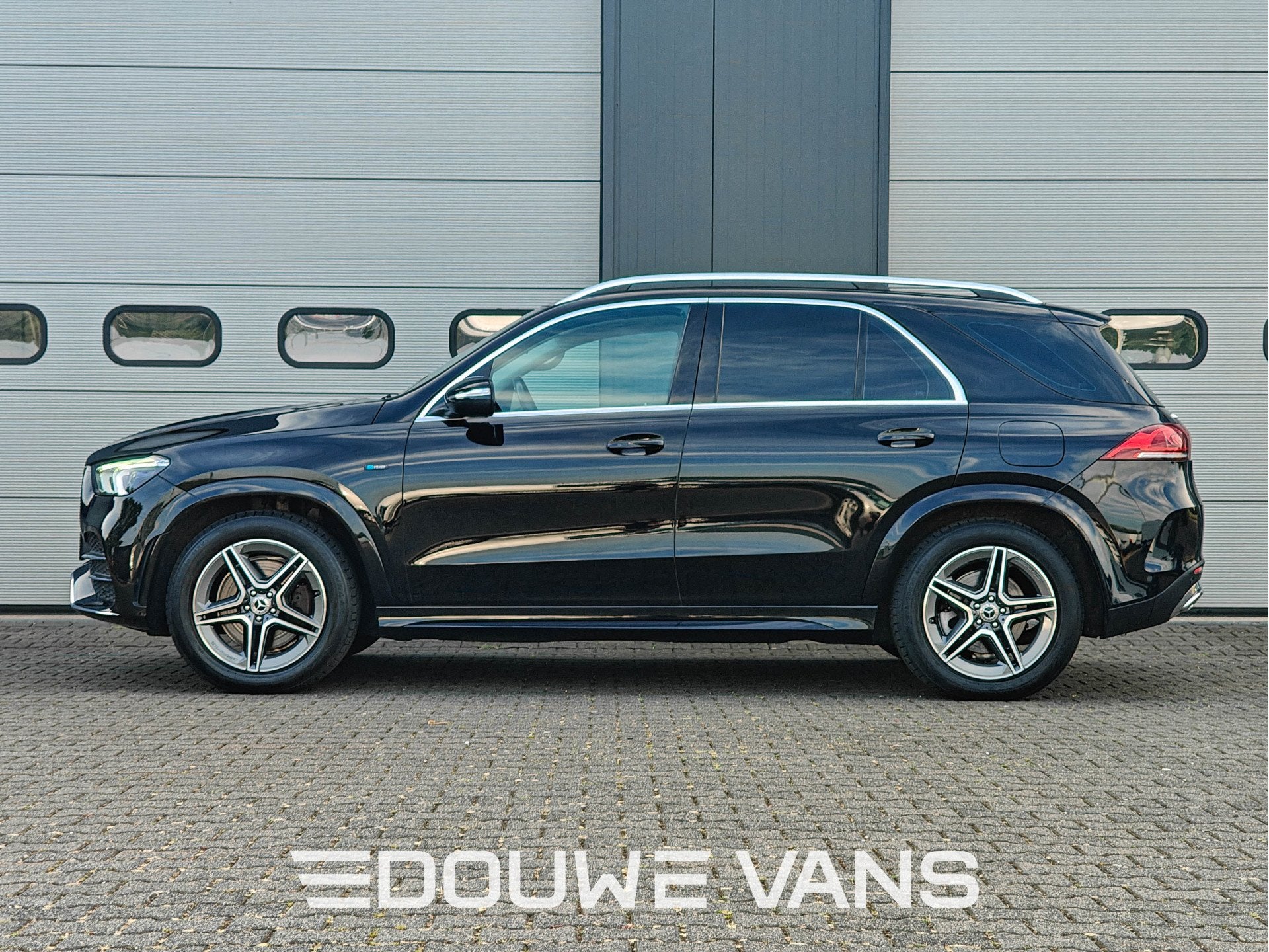 Mercedes-Benz GLE 350e 4Matic Trekhaak AMG Leder Panorama, Autos, Achat, Electronic Stability Program (ESP), Noir, 5 portes