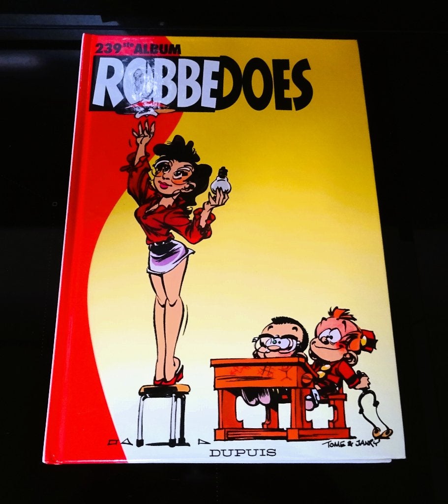 Robbedoes 239ste album  bundeling - 1999, Boeken, Stripverhalen, Ophalen of Verzenden