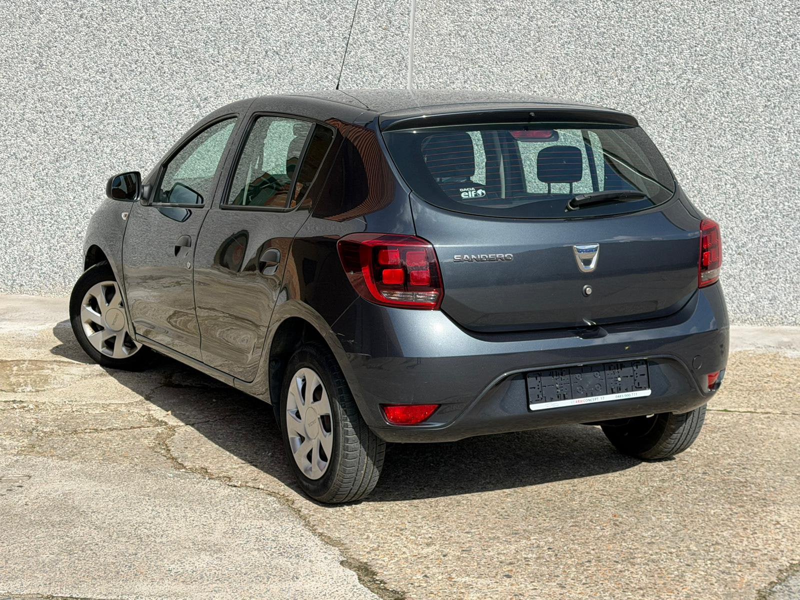 Dacia Sandero 1.0 TCE essence 2019 EURO 6d garantie 12 Mois, Autos, Dacia, Achat, Euro 6, Entreprise, https://public.car-pass.be/vhr/505469e6-d985-48c8-a5e3-82ad17b8af51