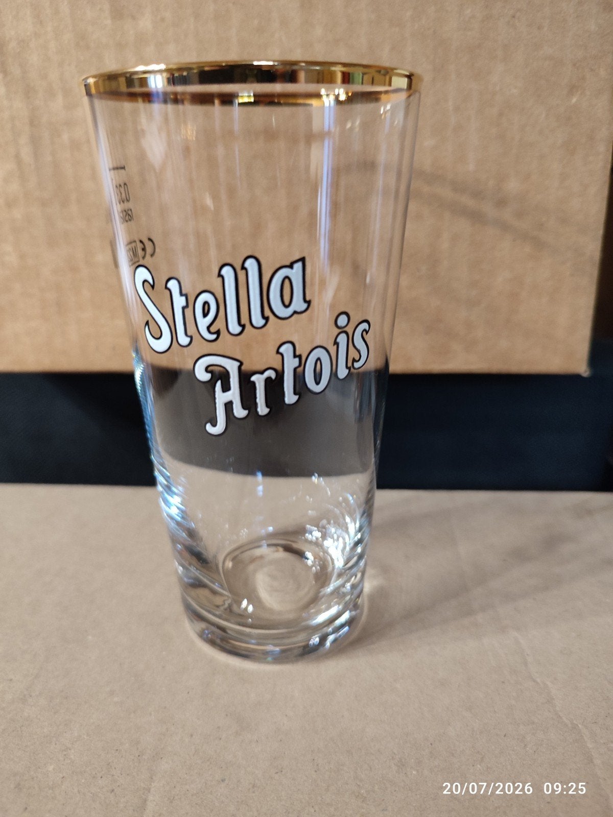 6 verres Stella-Artois 33 cl légèrement émaillés ., Collections, Enlèvement, Neuf, Verre ou Verres, Stella Artois