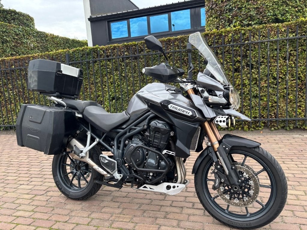 Triumph Tiger 1200 explorer, Motoren, Occasion, Motorrijbewijs A, Bedrijf, 3 cilinders