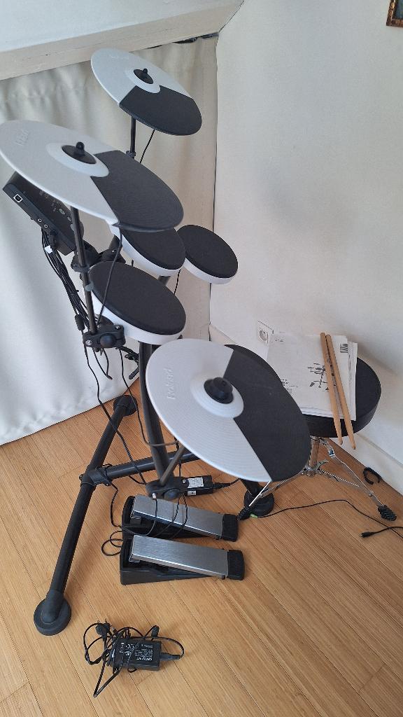 Roland td-20 elektronische drum wordt opgehaald in Brussel, Muziek en Instrumenten, Ophalen, Zo goed als nieuw, Roland