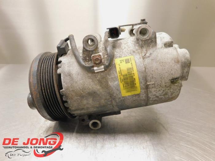 Pompe clim d'un Ford Focus, -, 3 mois de garantie, -, -