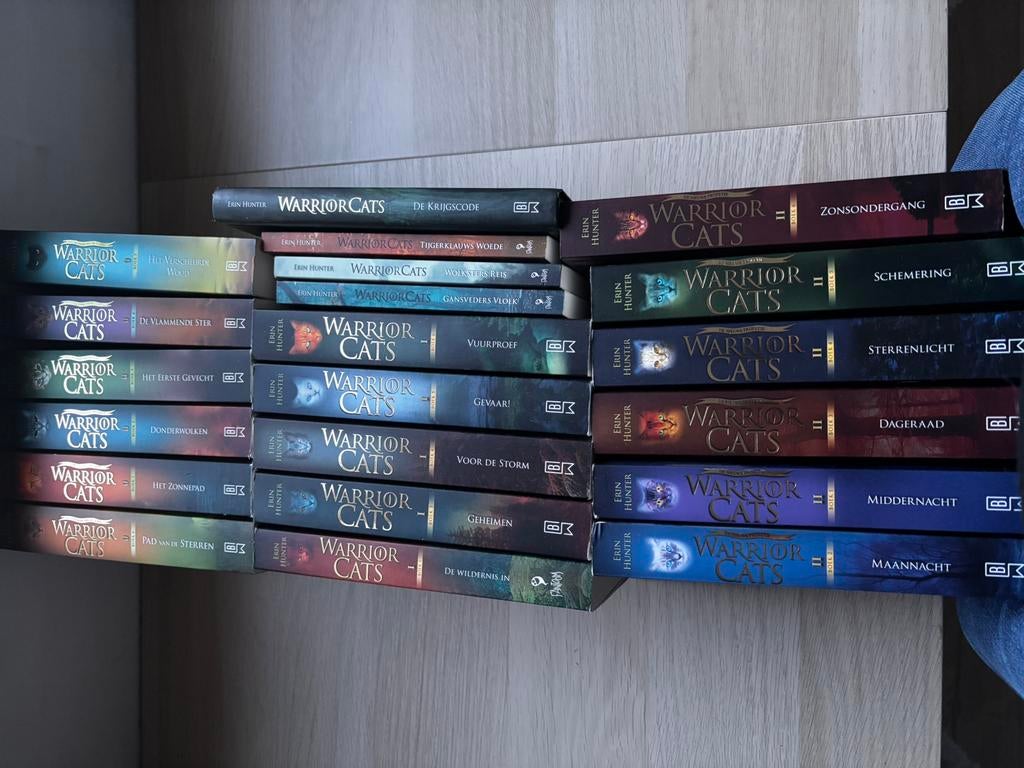 Verzameling warrior cats boeken (21 stuks), Boeken, Ophalen, Zo goed als nieuw