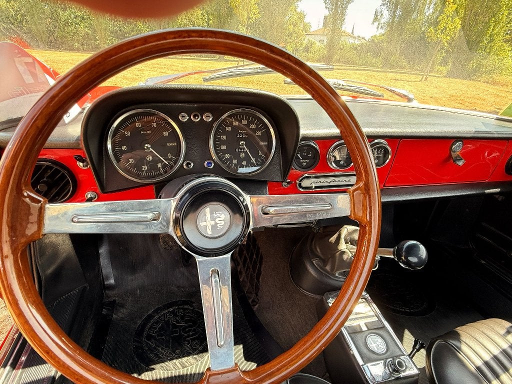 Alfa Romeo Spider 1750 „Duetto”, foto 12