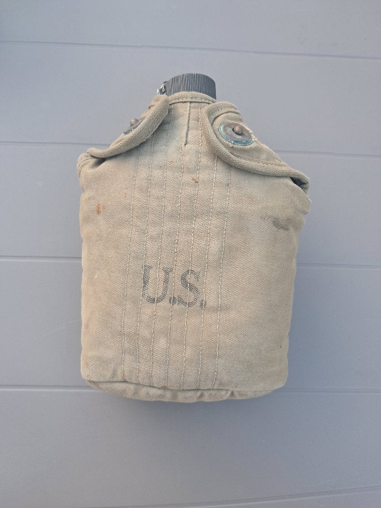 Gourde us ww2, Collections, Envoi