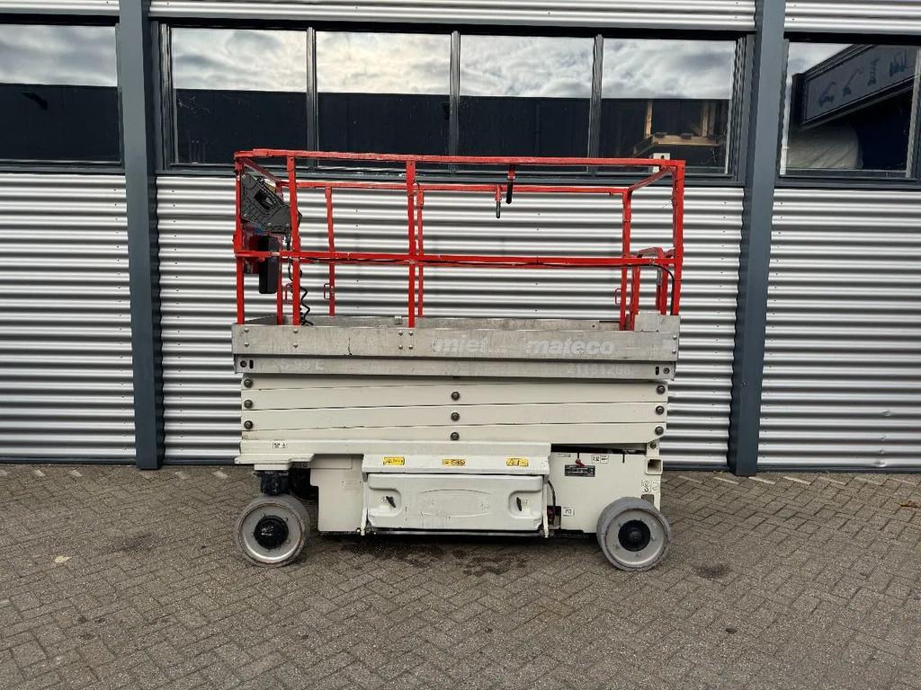 JLG 2646ES Hoogwerker Schaarhoogwerker (bj 2014), Articles professionnels
