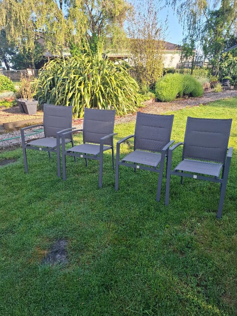 4x Alu tuinstoel 15 euro stuk, Tuin en Terras, Ophalen, Zo goed als nieuw, Wicker, Stapelbaar