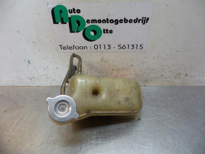 Expansievat van een Mercedes 190E/D, Gebruikt, -, Ophalen of Verzenden, -