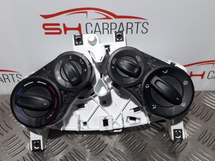 Panneau de commandes chauffage d'un Ford KA, -, 3 mois de garantie, -, -