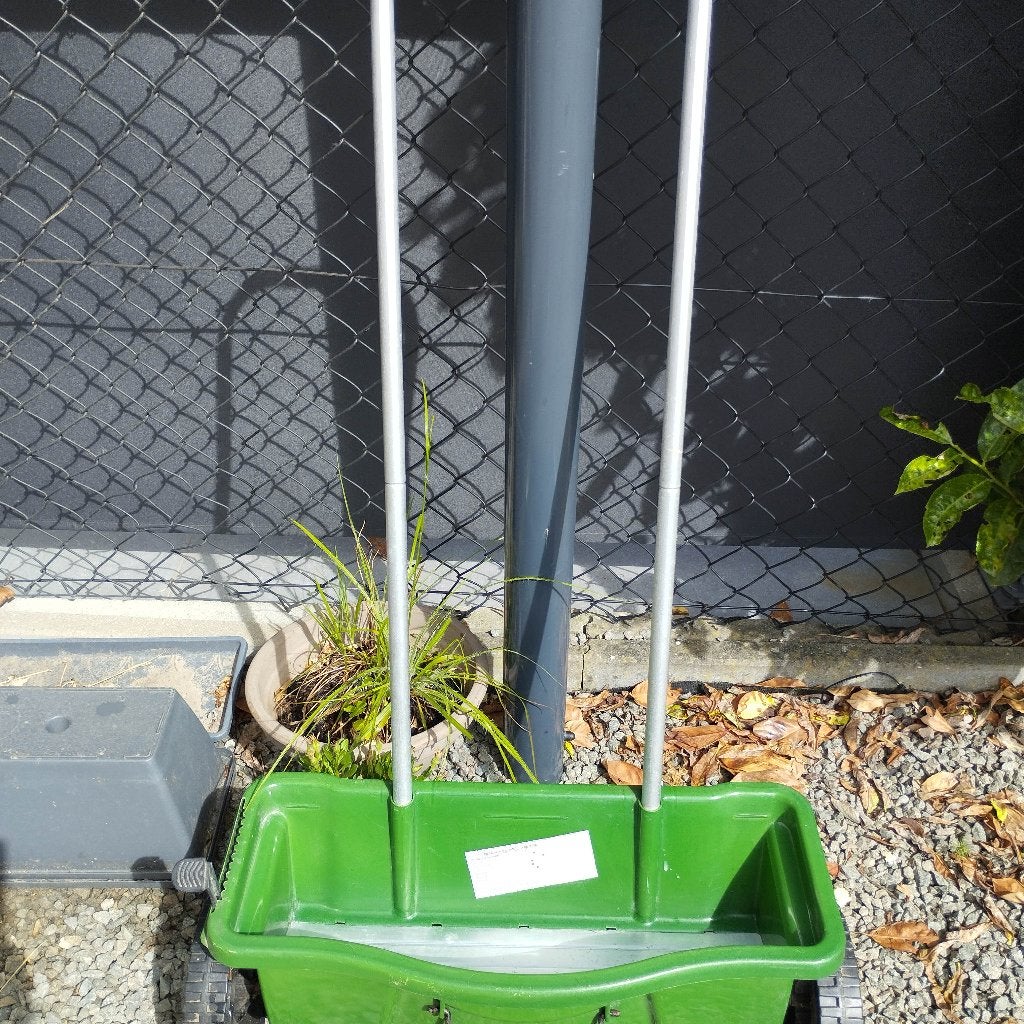 Épandeur, Jardin & Terrasse, Outils à main, Utilisé, Autres types, Enlèvement