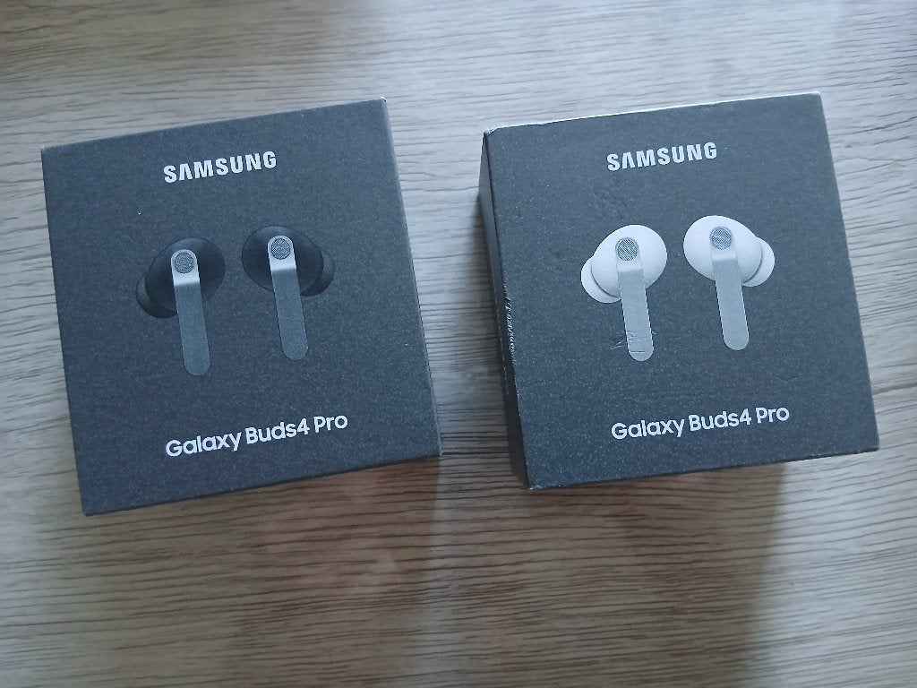 Galaxy buds 4 pro, TV, Hi-fi & Vidéo, Neuf, Enlèvement ou Envoi, Blanc, Bluetooth