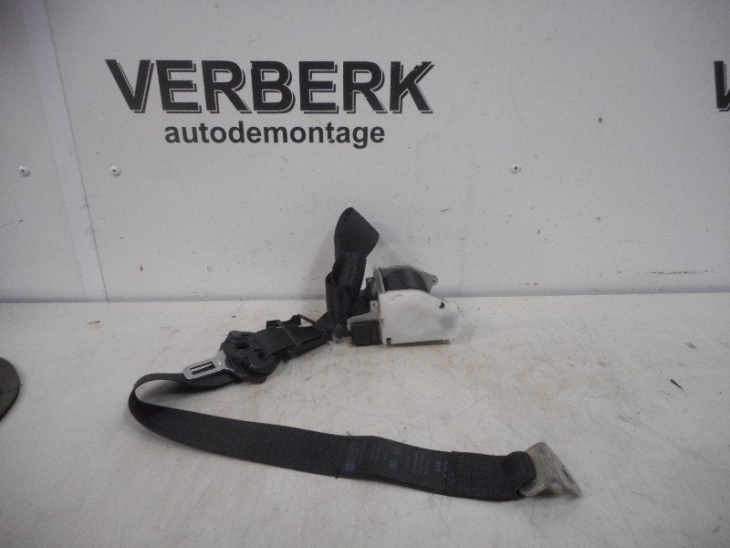 VEILIGHEIDSGORDEL LINKS ACHTER Opel Omega B (25 / 26 / 27), Gebruikt, Opel, Opel Automobile GmbH, Kontakt-opel@opel.com