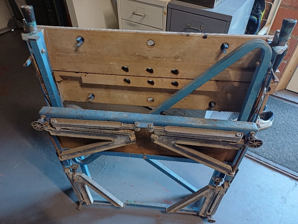 Werkbank, Ophalen