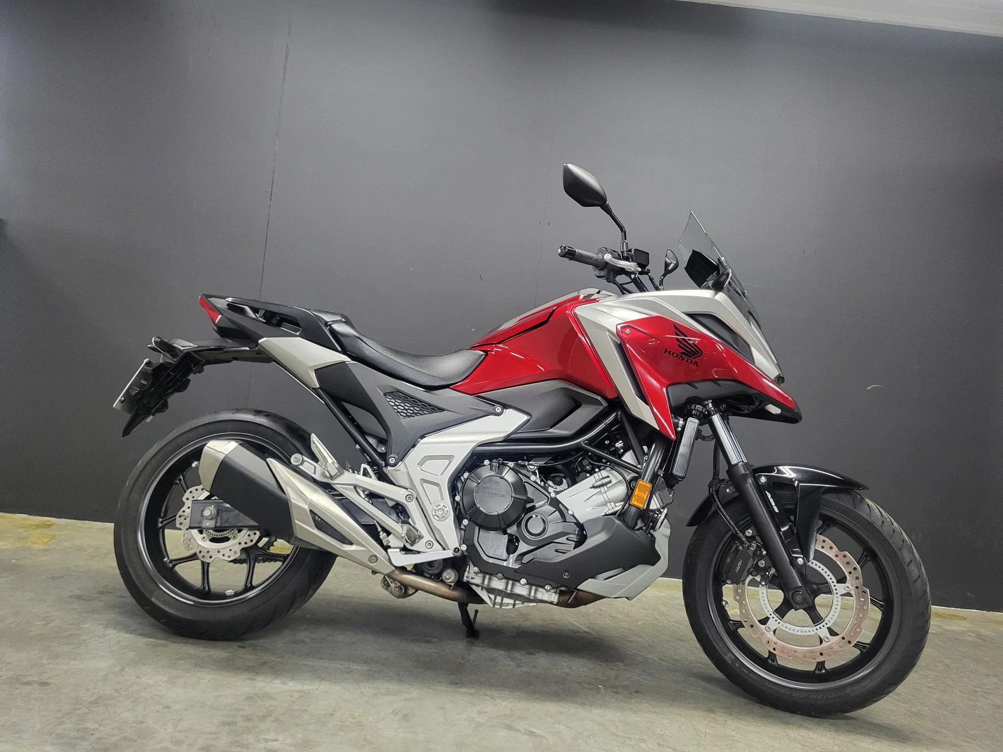 Honda NC 750 praktische en veelzijdige Honda (bj 2023), Motoren, Motoren | Honda, 750 cc, Bedrijf, Meer dan 35 kW, Overig