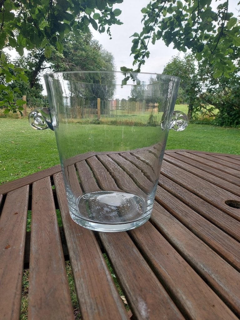 mooie grote stevige vaas, Huis en Inrichting, Woonaccessoires | Vazen, Ophalen, 23 cm, Transparant, Met handvat