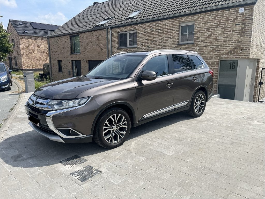 Mitsubishi Outlander 2016 automatique 4WD 7 places, Cuir, Achat, Outlander, 7 places