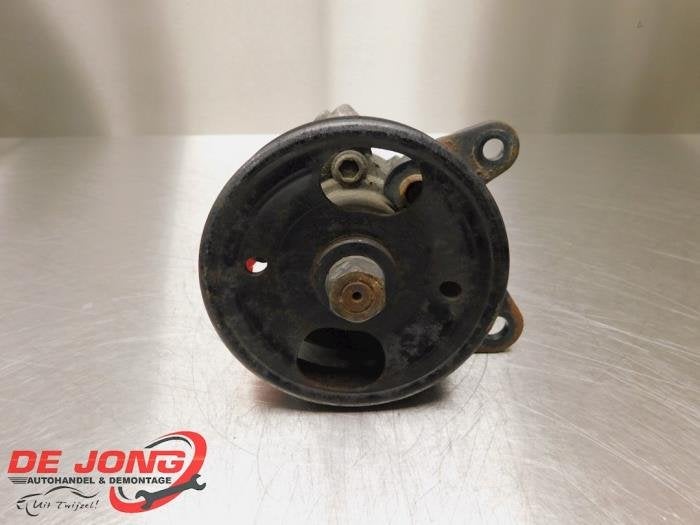 Pompe direction assistée d'un Nissan Navara, -, 3 mois de garantie, Utilisé, -
