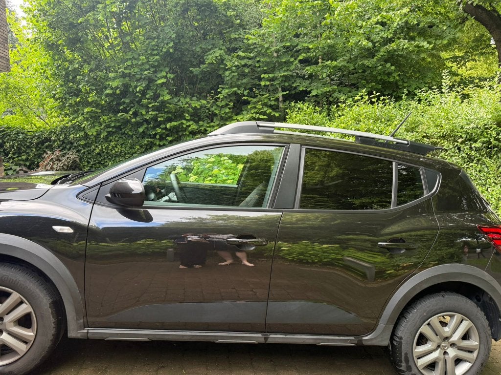 Dacia Sandero Stepway, Auto's, Dacia, Zwart, Zwart, Bluetooth, Handgeschakeld