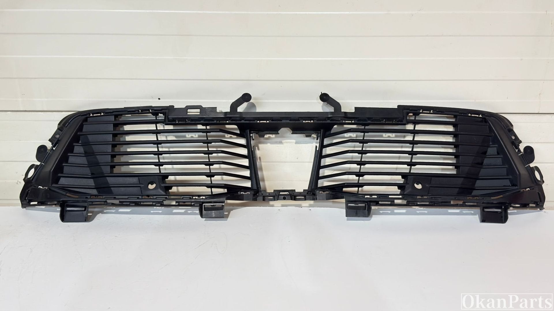 Peugeot 2008 II Facelift onder Grille 9852659480, Taurusavenue 1
2132 LS  Hoofddorp, NL, Gebruikt, Contact.group@renault.com, Peugeot