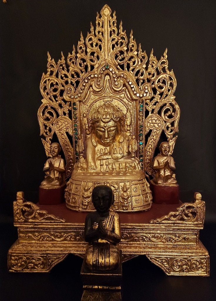 Magnifique Autel Mandalay avec Bouddhas - Birmanie - 1930, Bois, Objet rituel, Or, Enlèvement