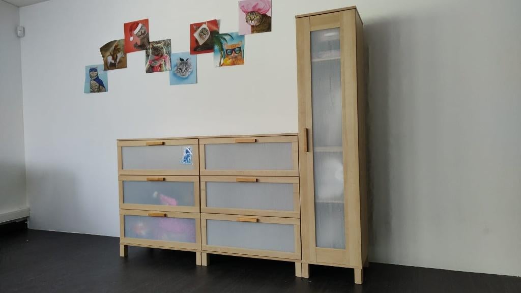 commode ikea, 3 ou 4 tiroirs, 25 à 50 cm, Enlèvement, Utilisé