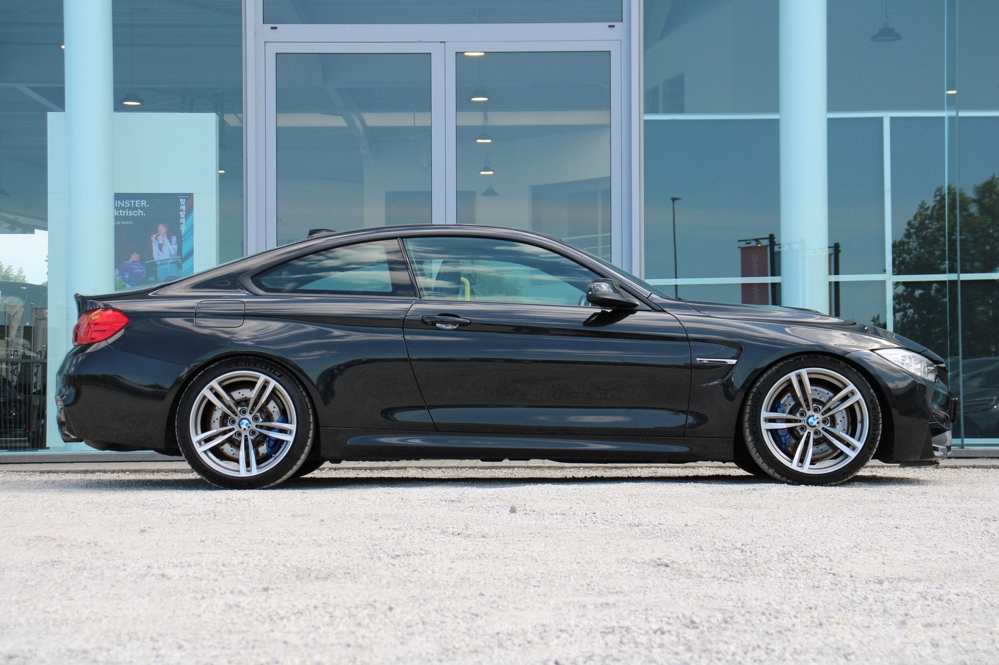 BMW M4 3.0 2d Manueel 431PK *CARBON ROOF* (bj 2016), Voorwielaandrijving, 4 zetels, Gebruikt, 204 g/km