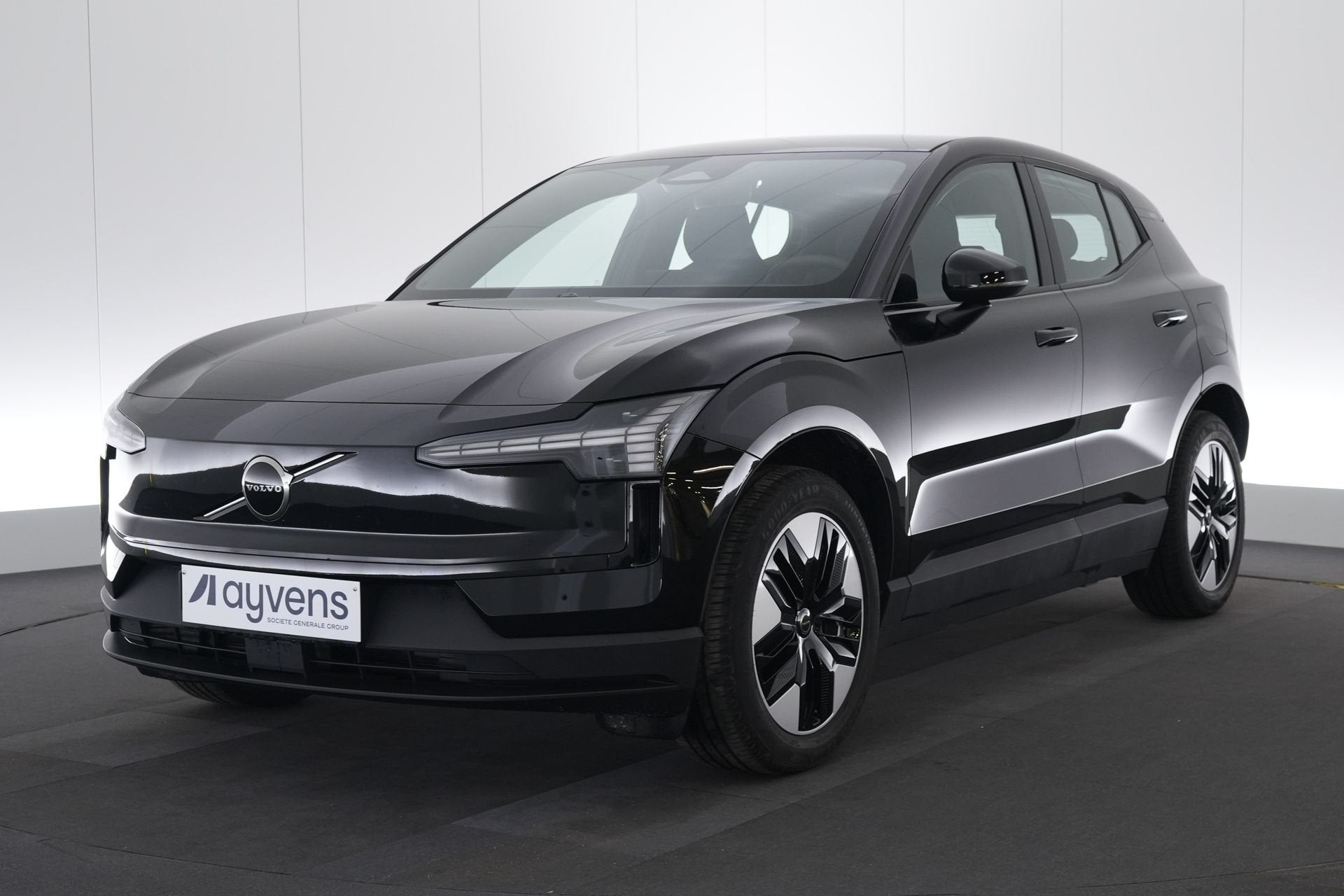 (2FCQ279) VOLVO EX30, Autos, Volvo, Achat, Entreprise, EX30, Carnet d'entretien