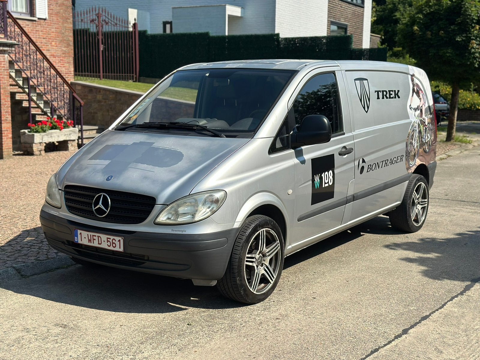 Mercedes Vito 150oooKm, Auto's, Bestelwagens en Lichte vracht, Particulier, Parkeercamera, Mercedes-Benz, Diesel, Ophalen