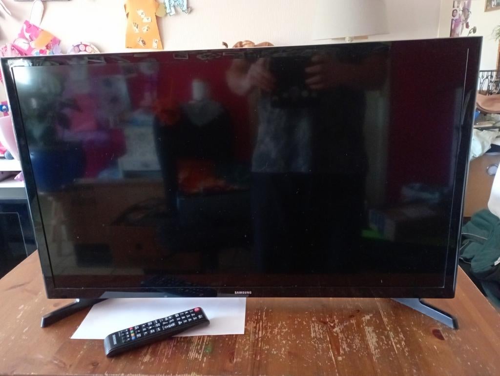 PETIT PRIX] TV Samsung 32" (81cm) – Avec Télécommande, Enlèvement, Samsung