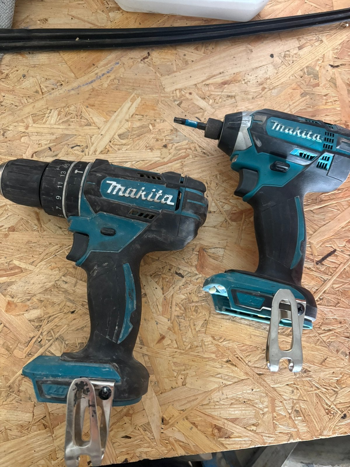 Makita schroef en boormachine, Ophalen, Zo goed als nieuw, Boormachine