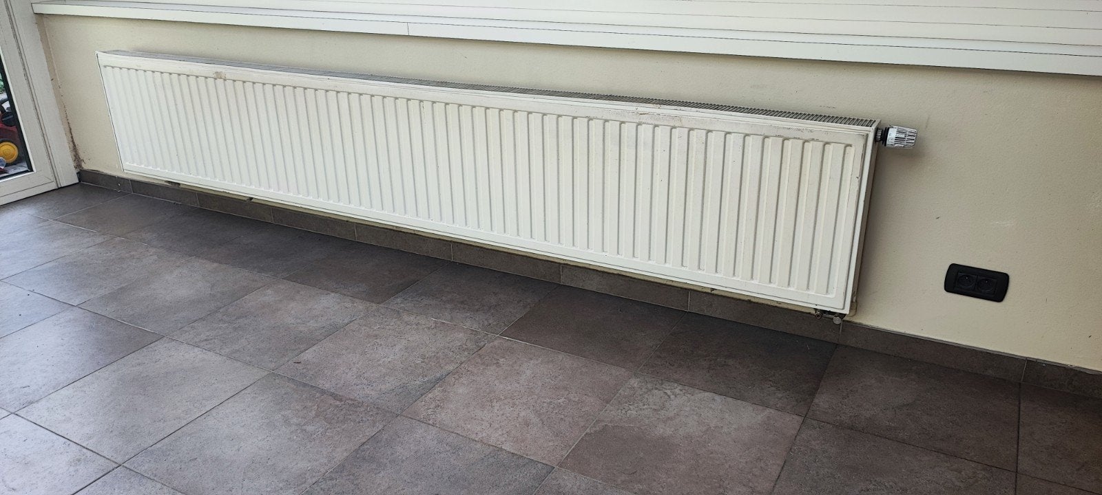 10 radiateurs, bon état, blancs, Bricolage & Construction, Enlèvement, Utilisé, Radiateur